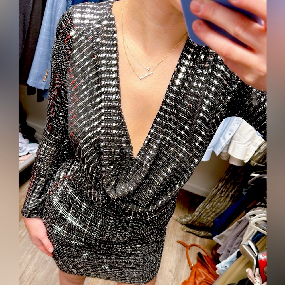 Elegant Black and Silver Sequin HOURS‎ Dress